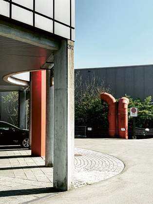 Architektinnen-der-Ostschweiz_S-150-Gross-Garage-Hirsch-1