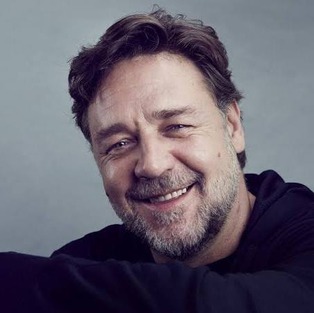 Russell-Crowe
